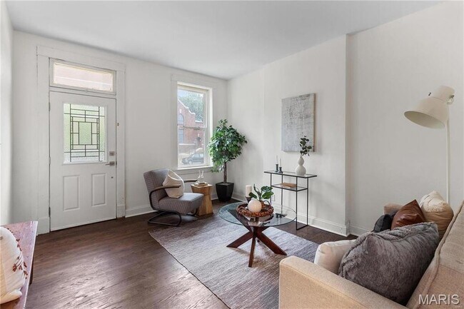 Foto del edificio - 6445 S Kingshighway Blvd