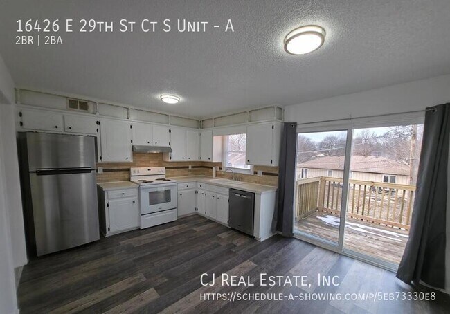 Foto del edificio - 16426 E 29th St