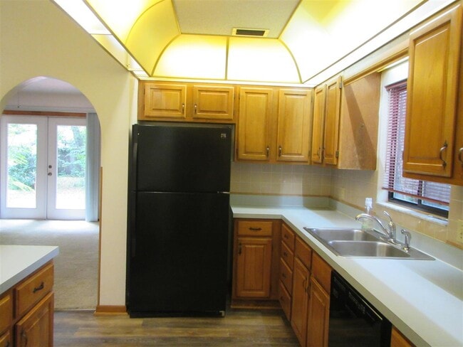 Foto del edificio - 541 Fox Hollow Ln