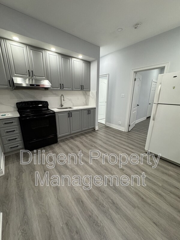 Photo du bâtiment - 219 Stewart St