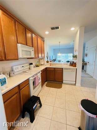 Foto del edificio - 9315 Flowering Cottonwood Rd