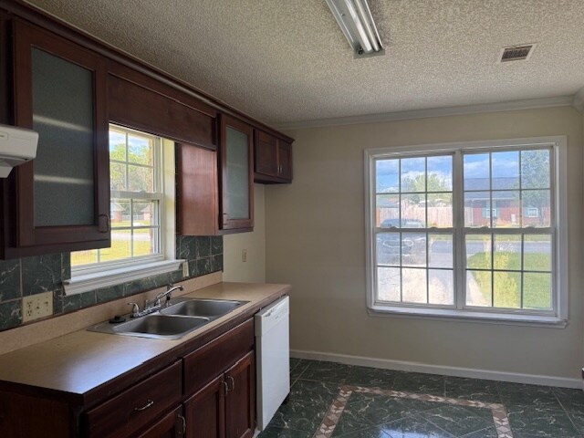 Foto del edificio - 874 Lyndsi Ln