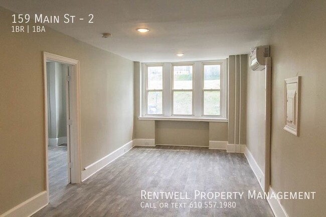 Foto del edificio - 1BR 1BA- 1st Floor Apartment Multifamily B...