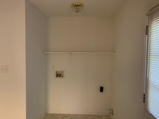 Building Photo - Beautiful 3 Bedroom Belmont Home!