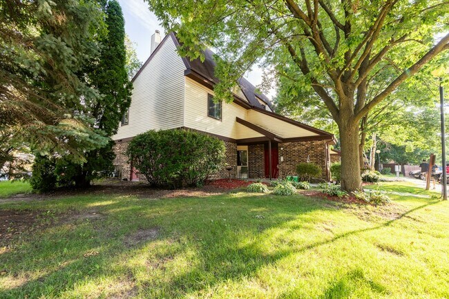 Foto del edificio - 1039 South Sunny Vale Lane, Unit C