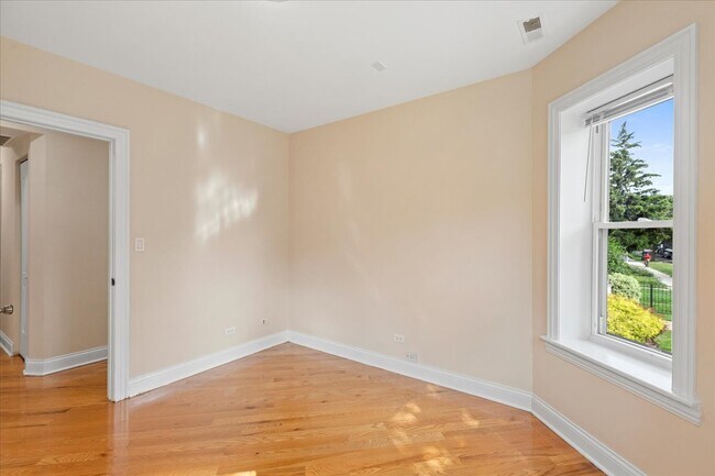 Foto del edificio - 4022 N Central Park Ave
