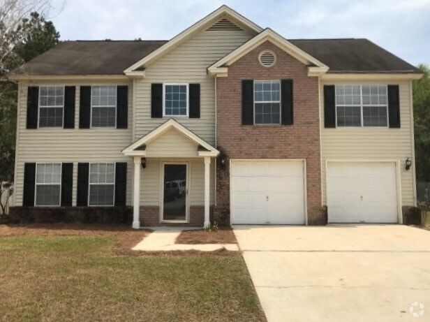 Building Photo - 223 Longleaf Cir