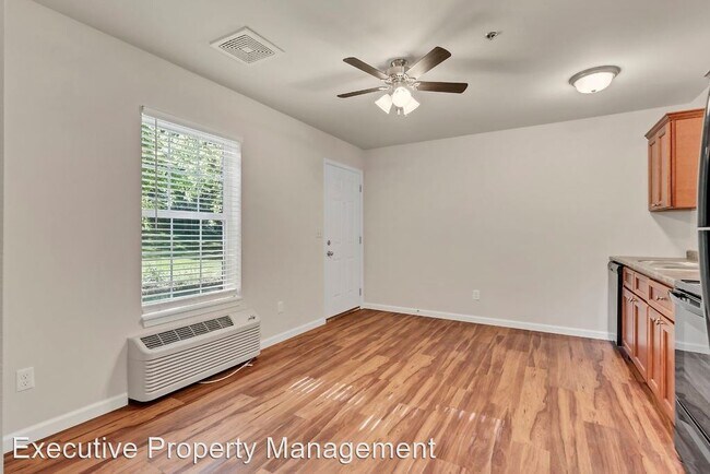Building Photo - 1 br, 1 bath Apartment - 1112 Bertling, Bl...