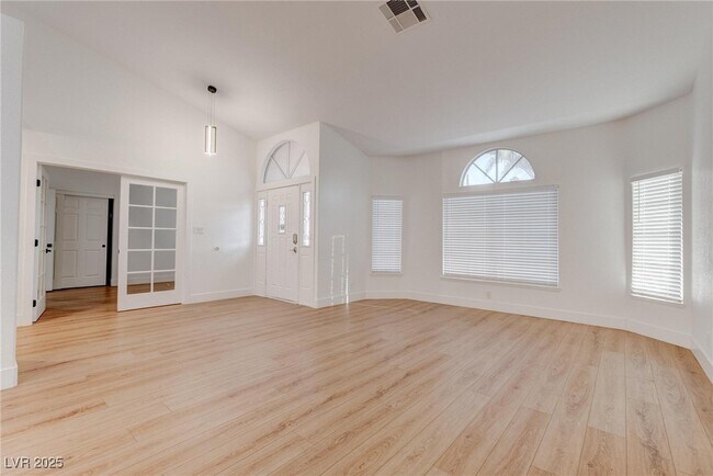 Foto del edificio - 8608 Highacre Dr
