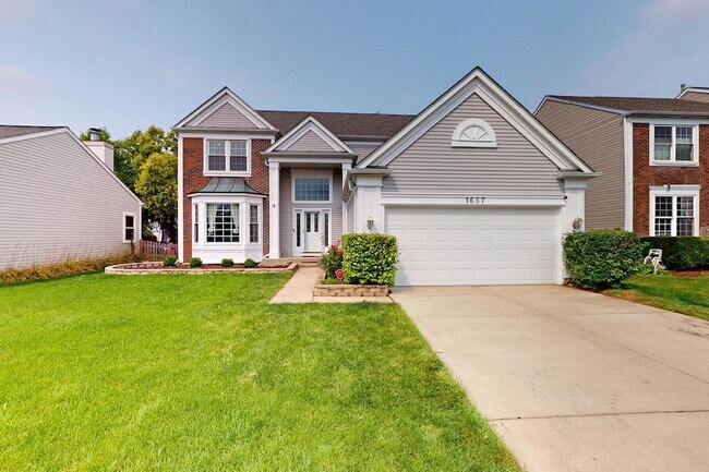 Foto del edificio - 1657 Fairport Dr