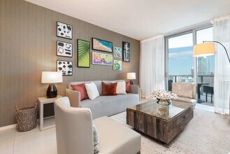 Building Photo - 4111 S Ocean Dr