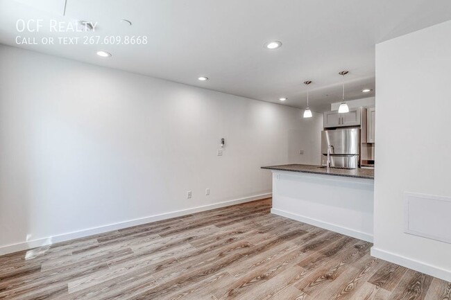 Building Photo - 751 N 43rd St