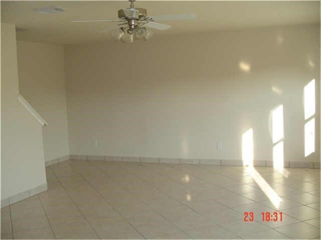 Building Photo - 11227 Chelsea Oak St
