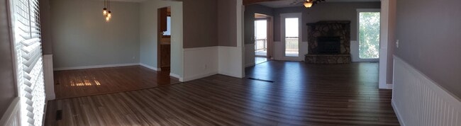 Foto del edificio - Home For Rent Bellevue.