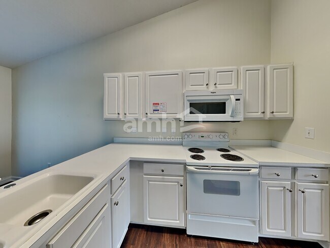 Foto del edificio - 1092 Chapel Creek Rd SW