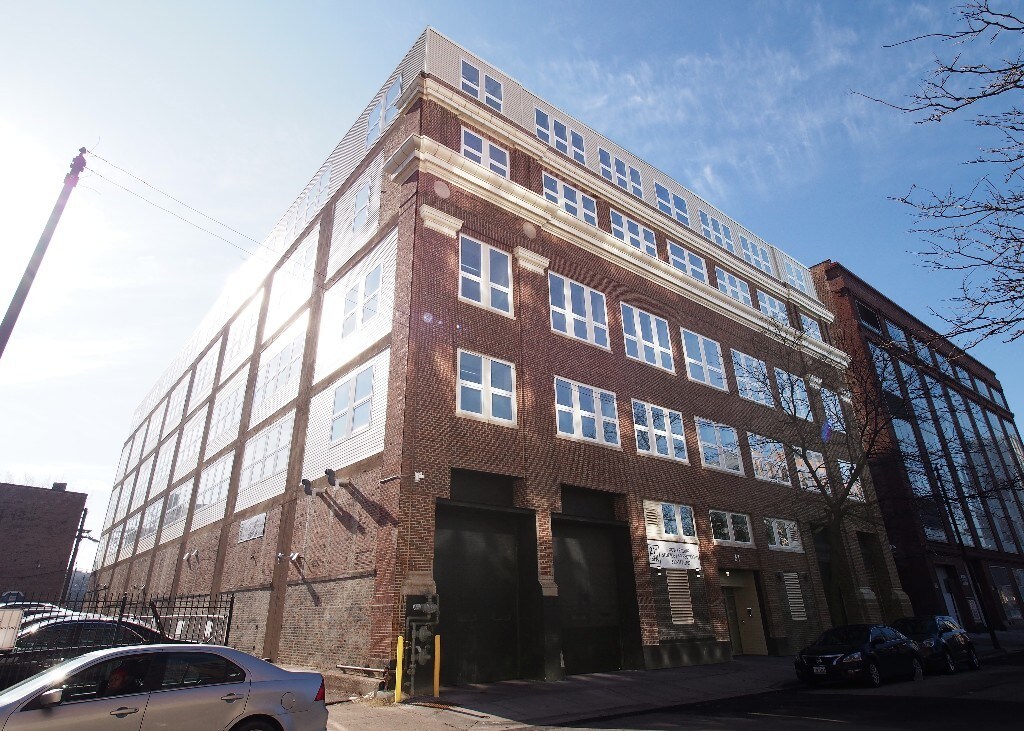 21st Street Lofts Apartments Chicago, IL