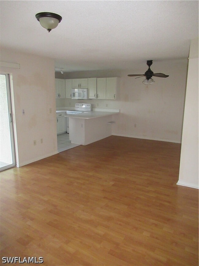 Building Photo - 441 Quail Forest Blvd