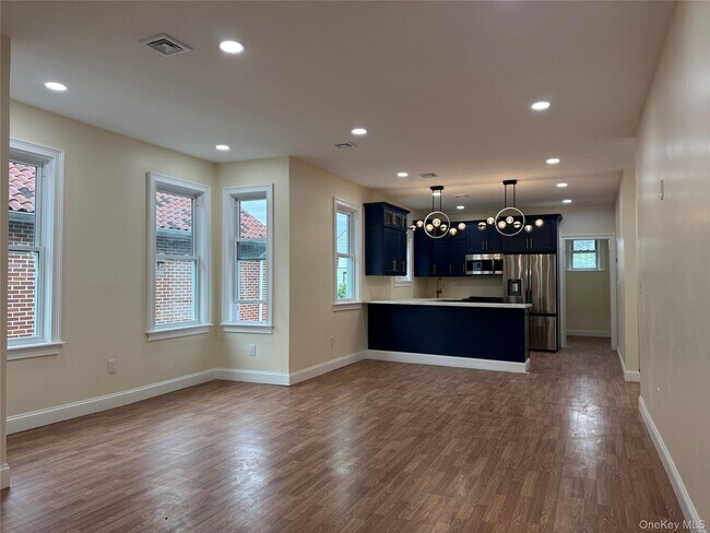 Building Photo - 109 Grandview Ave