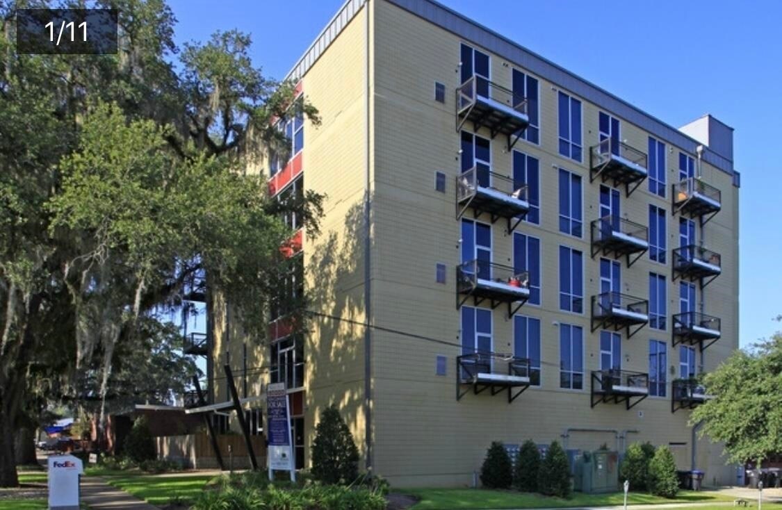 Building Photo - 420 N Adams St