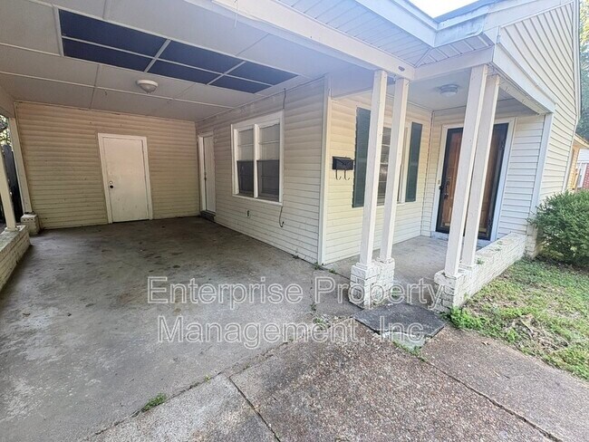 Building Photo - 1250 S Perkins Rd