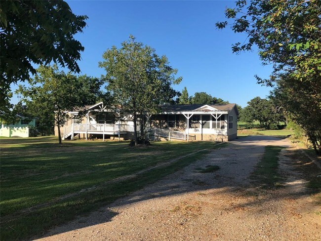 Building Photo - 2501 Pecan Valley