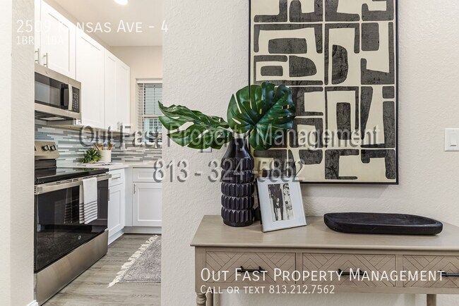 Foto del edificio - 2509 W Kansas Ave