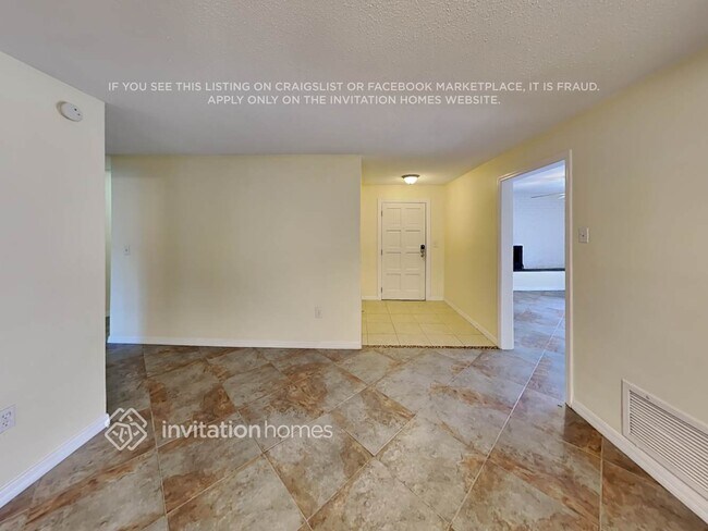 Foto del edificio - 424 Crosswinds Dr