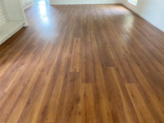 Foto del edificio - 854 Timberdale St