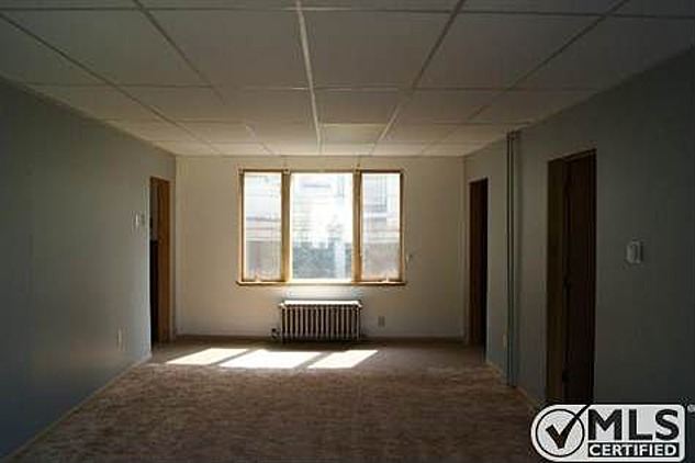 Foto del edificio - 429 E High St