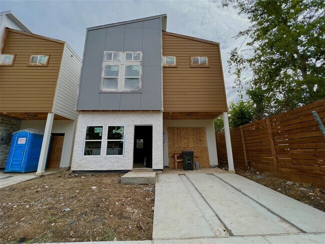 Building Photo - 7091 Tierwester St