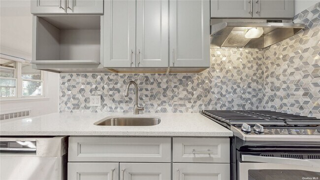 Foto del edificio - 1186 E 56th St