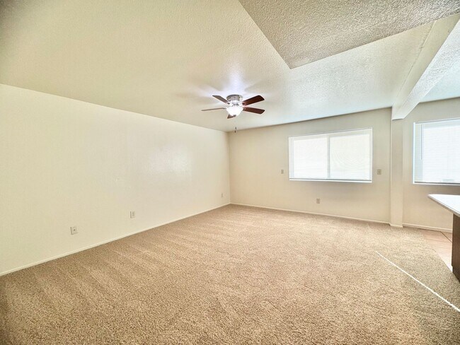Foto del interior - Graduate Gardens