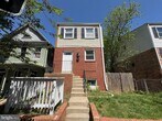 Primary Photo - 1344 Valley Pl SE