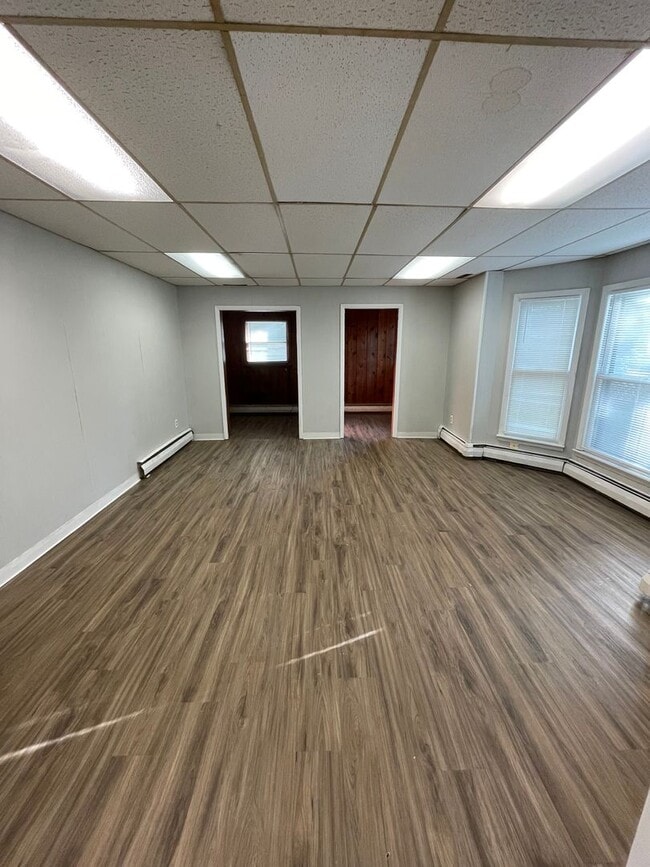 Building Photo - Four Bedroom Single Family Home in Delphi