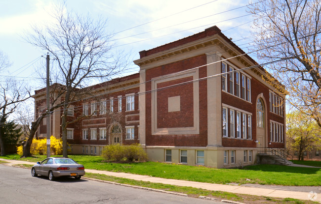 1675 Avenue B - 1675 Avenue B - Franklin School Apartments