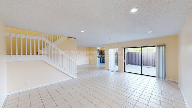 Foto del edificio - 1921 N Congress Ave