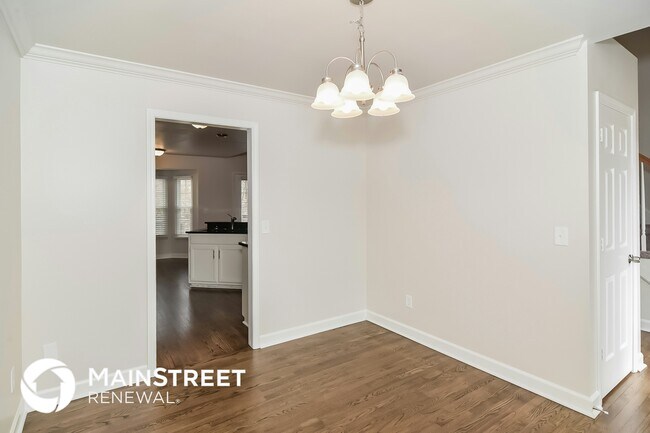 Foto del edificio - 713 Brent Glen Pl