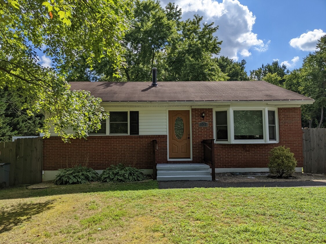 651 Opel Rd, Glen Burnie, MD 21060 House Rental in Glen Burnie, MD
