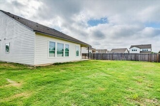 Building Photo - 135 Horseshoe Cove