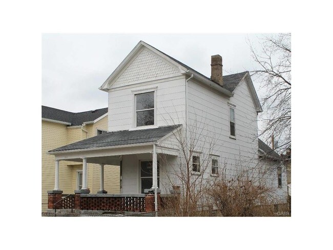 Building Photo - 1517-1521 Chapel St