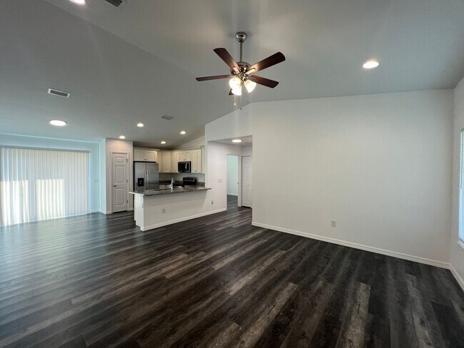Building Photo - 3 BD/2BA Home in Beautiful Ocala!!!