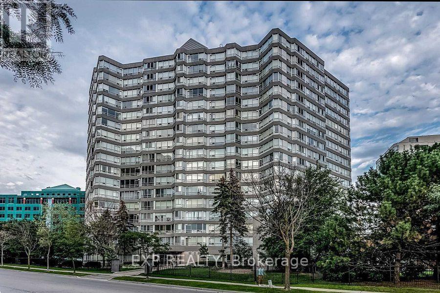 Photo principale - 50-850 Kingsbridge Garden Cir