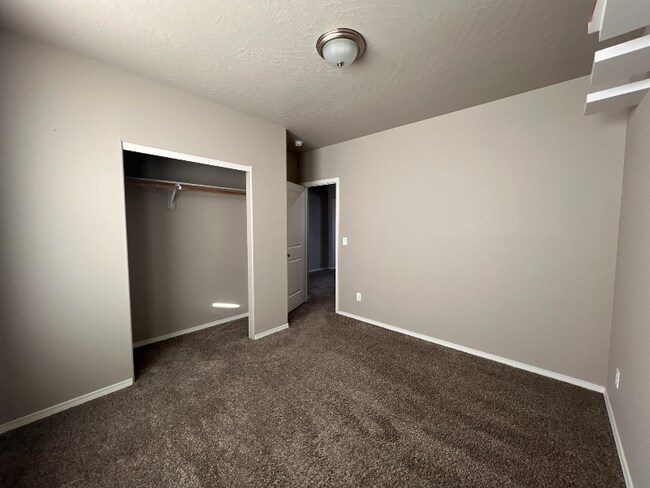 Foto del edificio - 5611 Zabo Rd