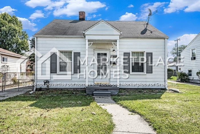 Foto principal - 22474 Gascony Ave