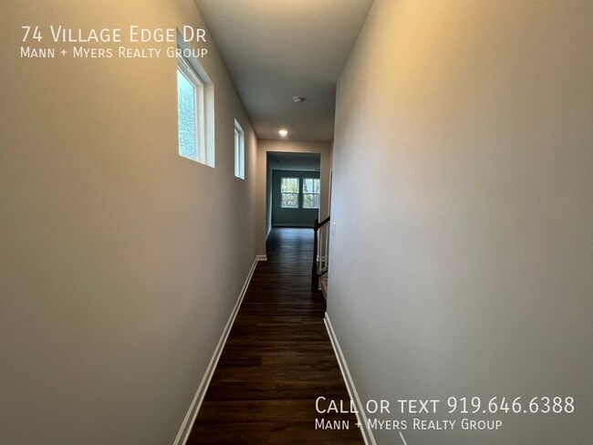 Foto del edificio - 74 Village Edge Dr