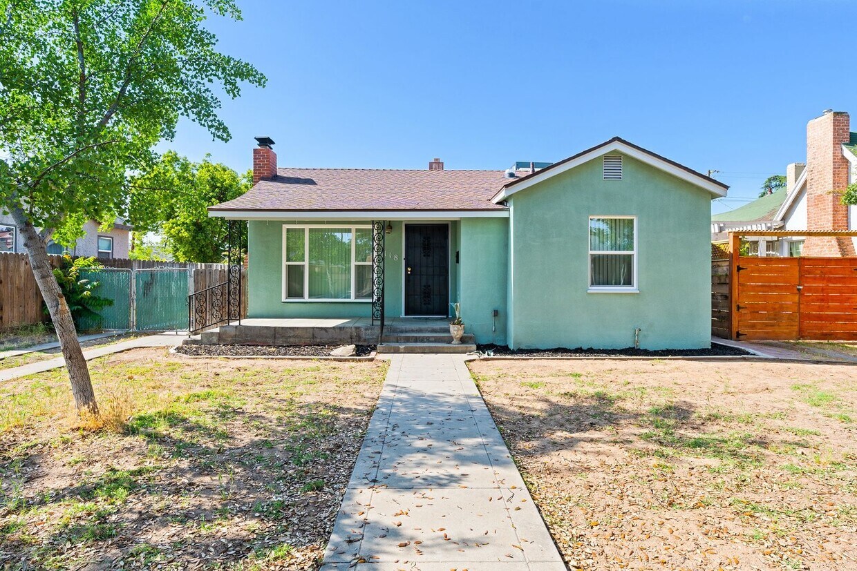 1118 E Vassar Ave, Fresno, CA 93704 House Rental in Fresno, CA