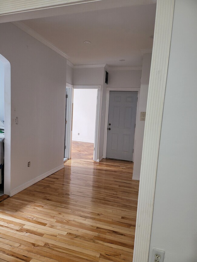 Foto del edificio - 22 Lefferts Ave