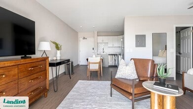 Building Photo - 2305 Aaron St