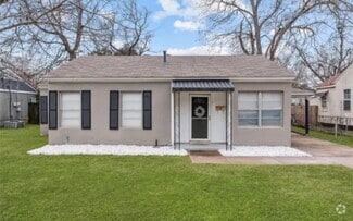Building Photo - 145 E Ratcliff St