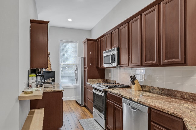 Photo - 2303 N Calvert St House